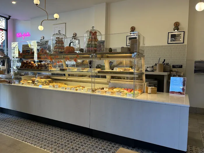 Mille-Feuille Bakery Cafe Picture 4
