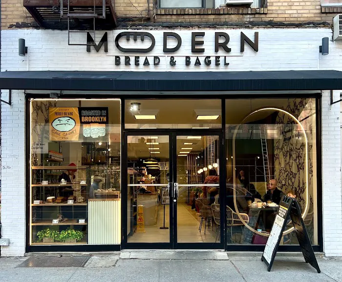Modern Bread and Bagel Picture 3