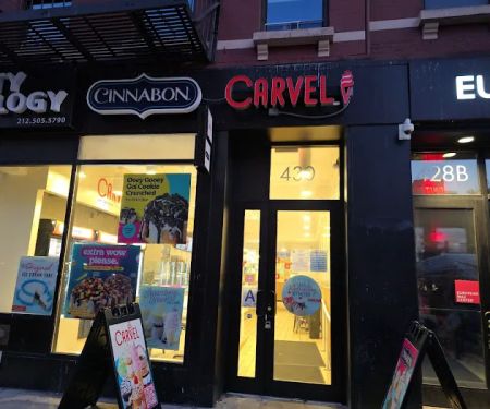 Cinnabon