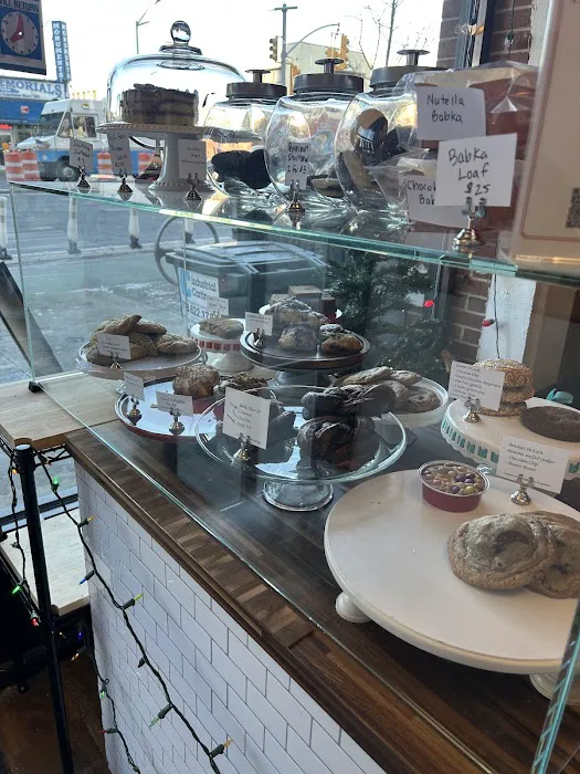 Little Red Kitchen Bake Shop Picture 3