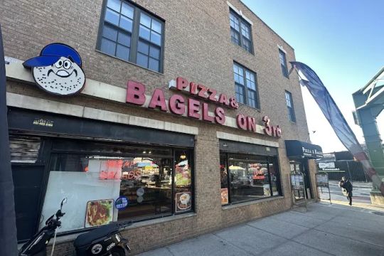 Pizza & Bagels On 3rd