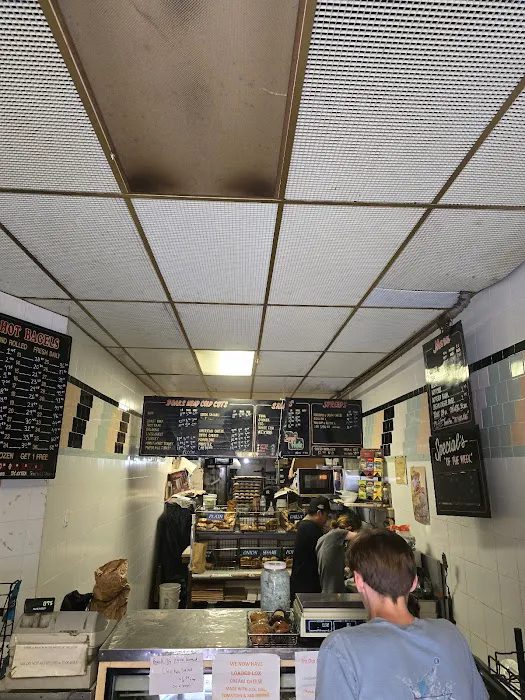 Bagel Hole Picture 4