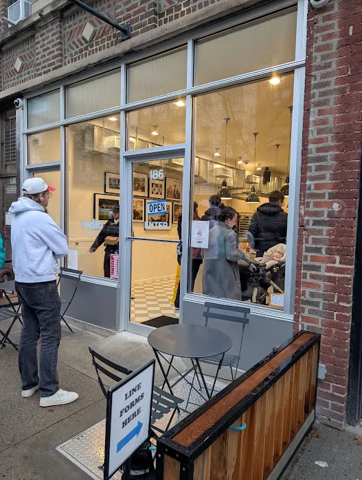 Radio Bakery Picture 3