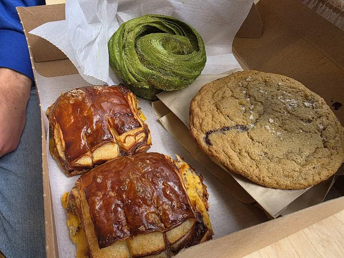 Radio Bakery Picture 4