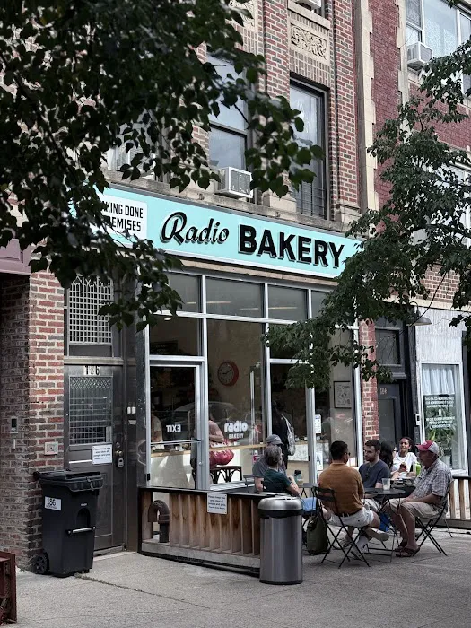 Radio Bakery Picture 5