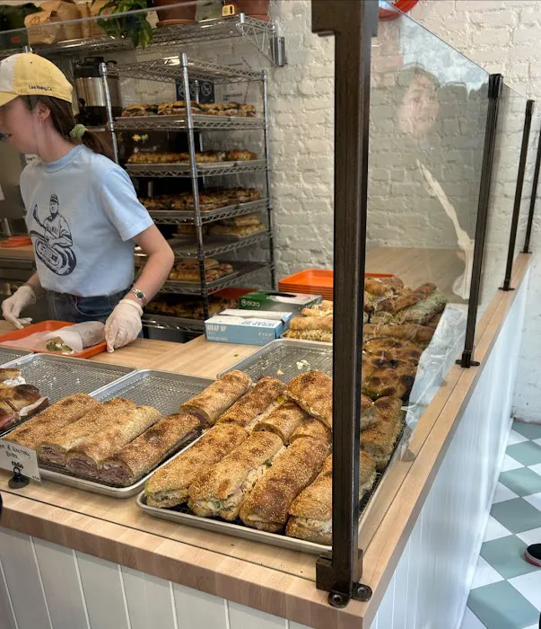 Radio Bakery Picture 6