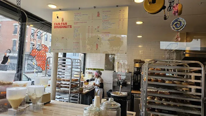 Fan Fan Doughnuts Picture 7
