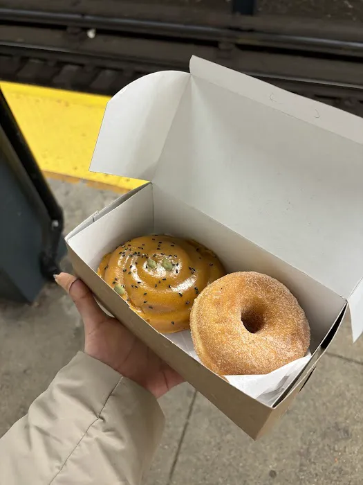Fan Fan Doughnuts Picture 8