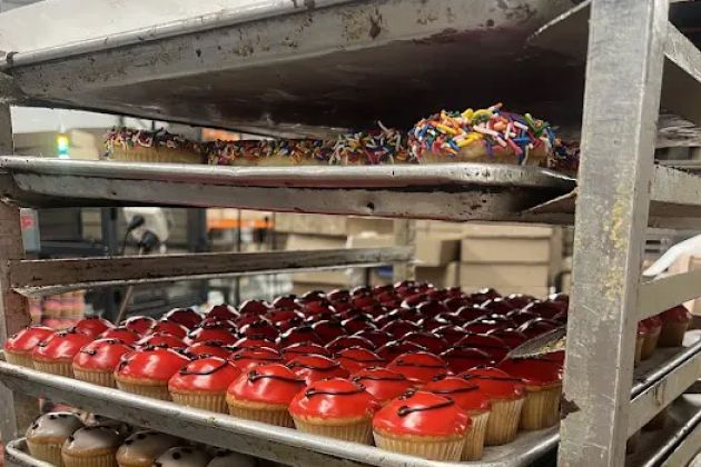 Green's Bakery
