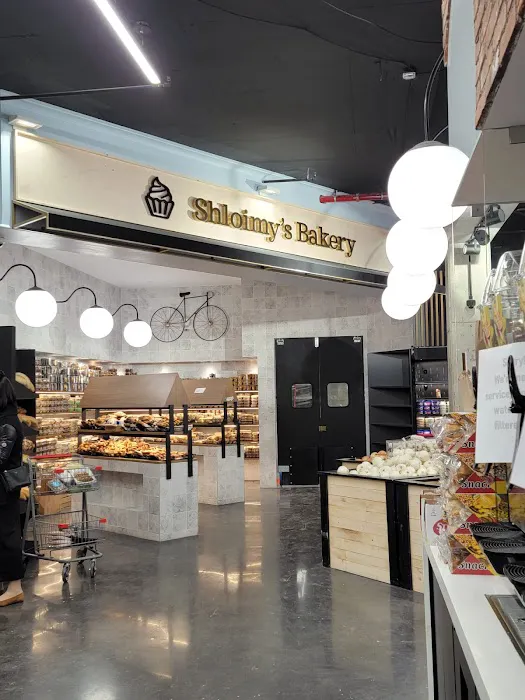 Shloimy's Bakery Picture 10