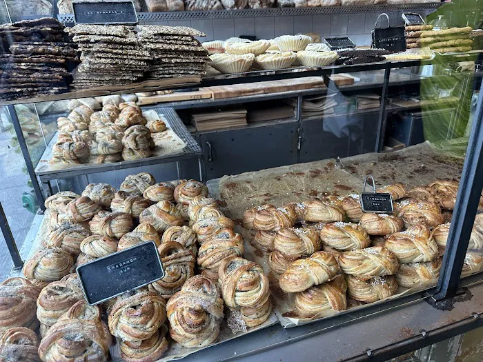 Fabrique Artisan Bakery Picture 4
