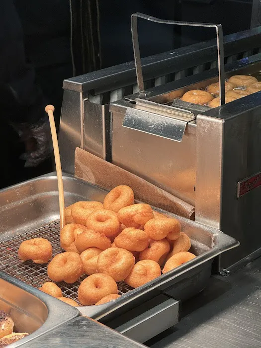 Doughnuttery Picture 10