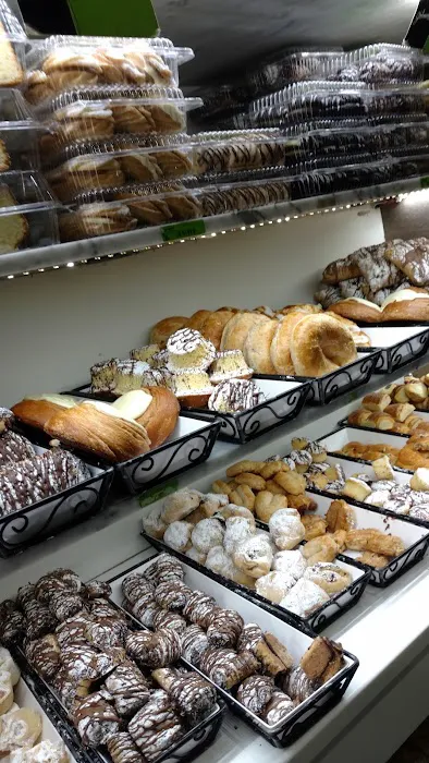 Gshmak Bakery and Cafe Picture 4