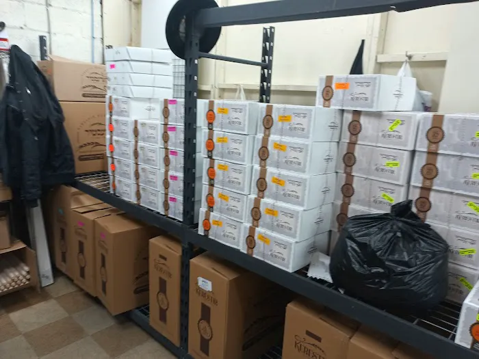 Kerestir Matzah Bakery קערעסטיר מצה בעקערי Picture 4