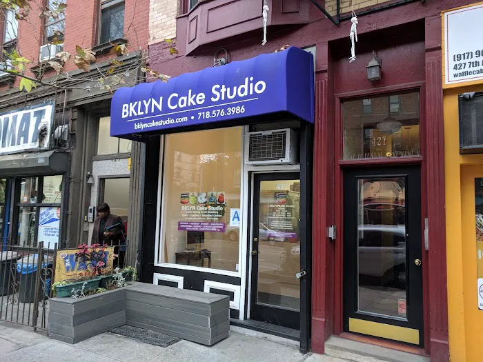 BKLYN Cake Picture 2