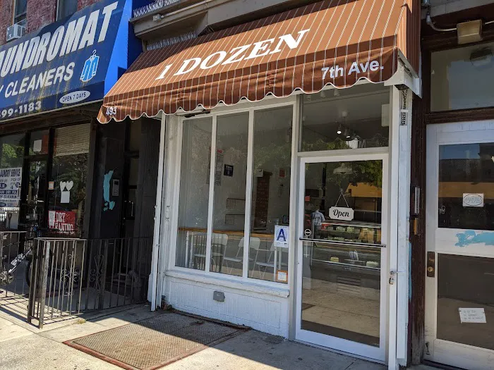 1 DOZEN Cake Shop Picture 10