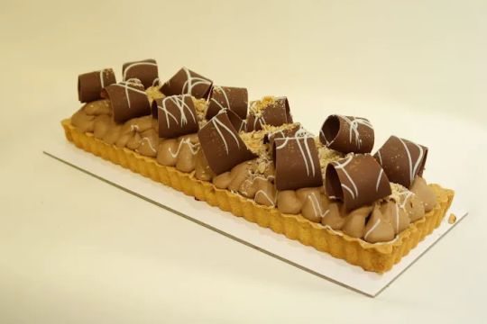 Falkowitz Cakes And Desserts