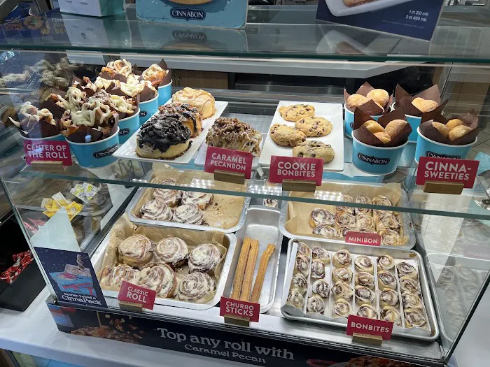 Cinnabon Picture 2