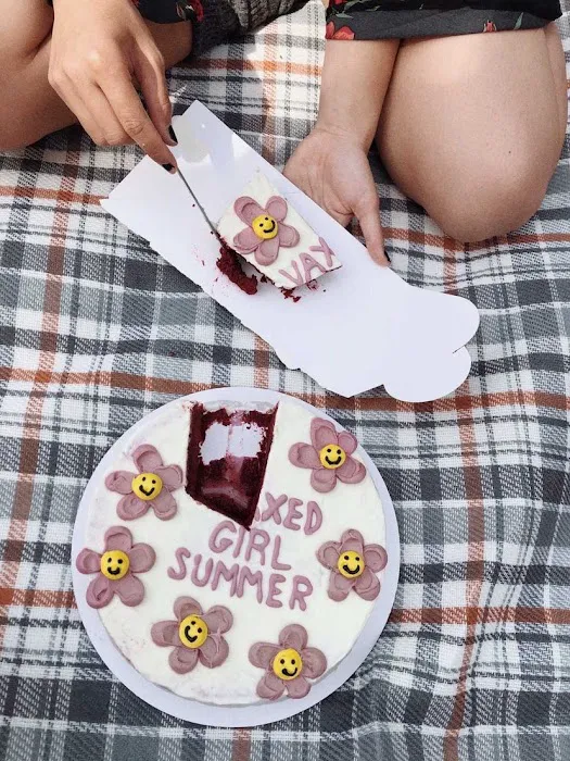 Screaming in Cakes Picture 7