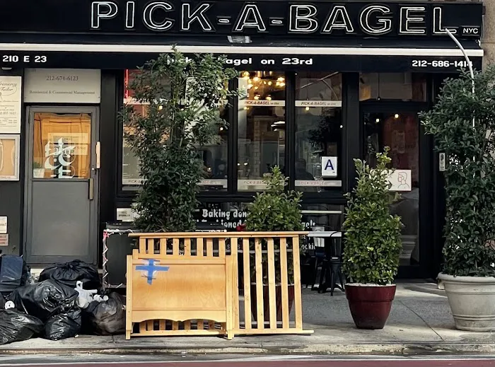 Pick A Bagel on 23rd street Picture 5