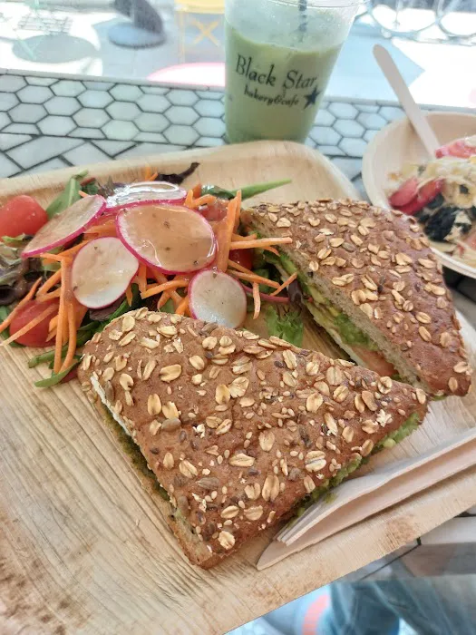 Black Star Bakery&Cafe Picture 9
