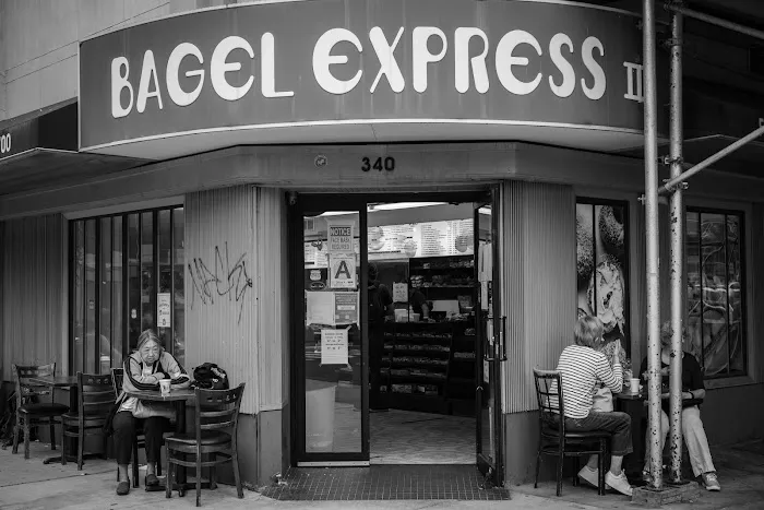 Bagel Express III Picture 2