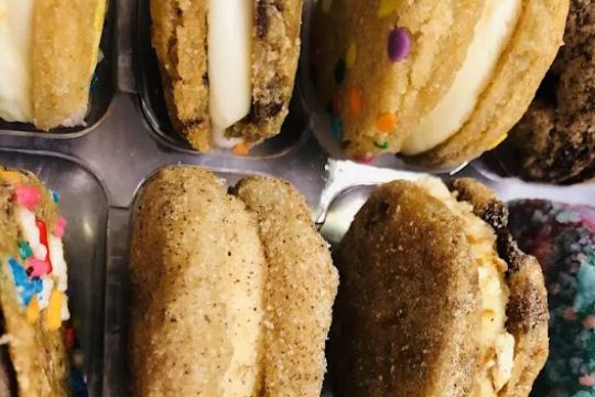 Brookie's Cookies NYC