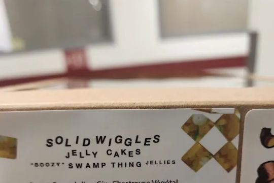 Solid Wiggles
