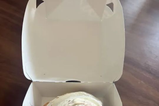 Cinnabon / Carvel