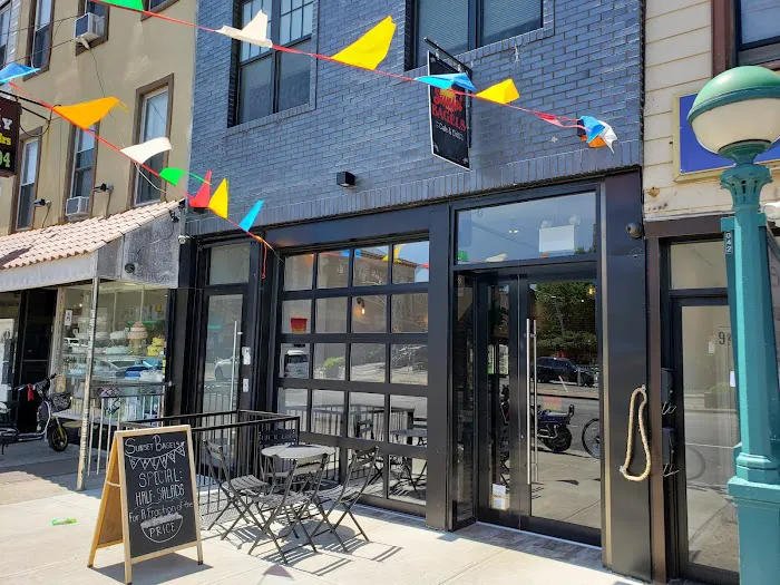 Sunset Bagels Cafe & Grill Picture 1