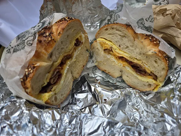 Bagel Pub Penn District Picture 2