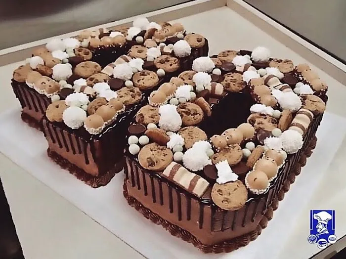 La Delice Pastry Shop Picture 3