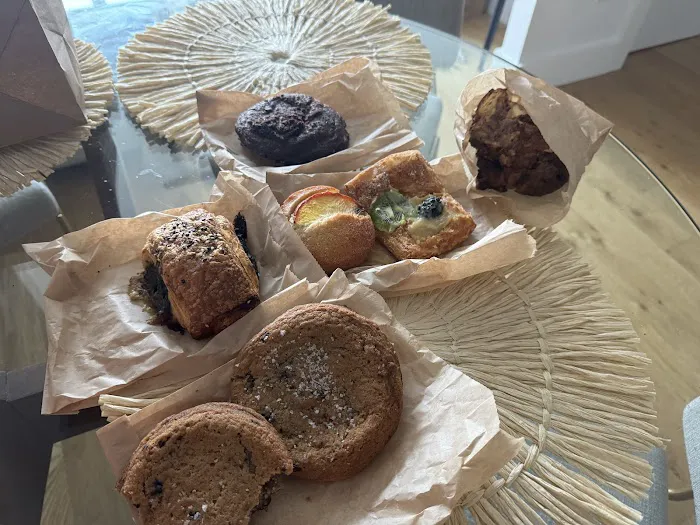 Je T’aime Patisserie Picture 4