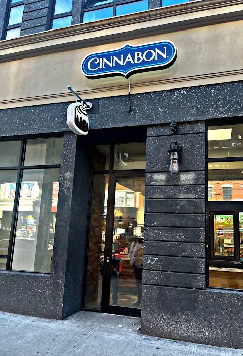 Cinnabon Picture 9