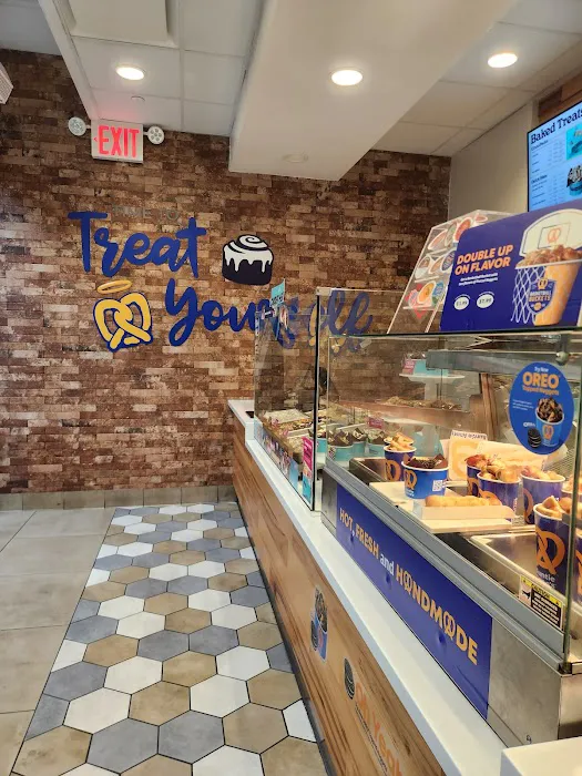 Auntie Anne's Picture 1