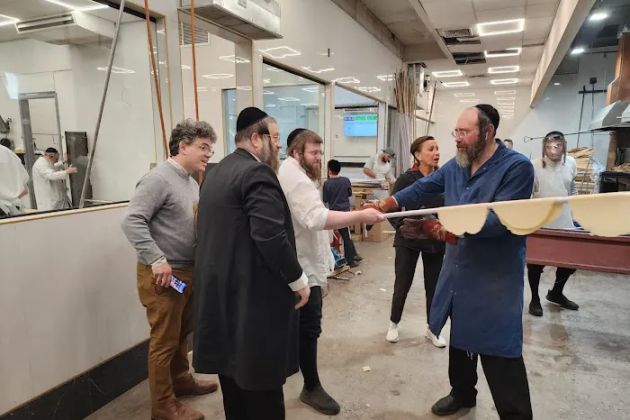 Satmar Matzah Bakery