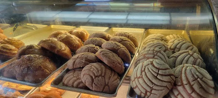 Mis Angelitos Bakery Picture 10