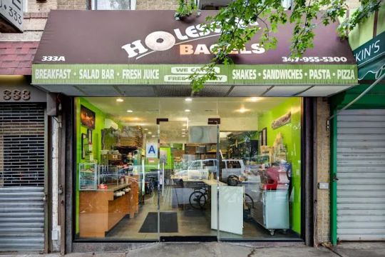Holesome Bagels