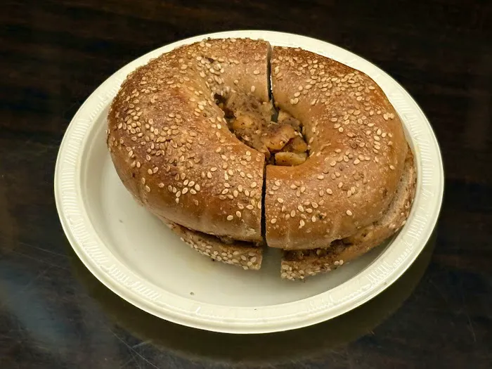 Holesome Bagels Picture 10