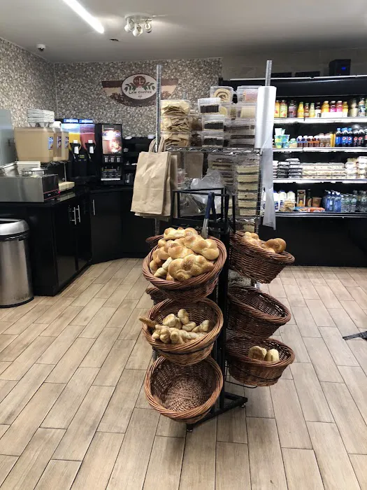 Steinberg's Kosher Bakery Picture 6