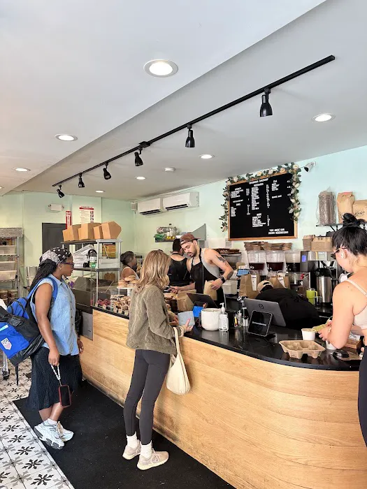 Ceremonia Bakeshop Picture 5