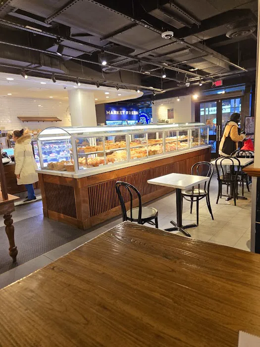 Paris Baguette Picture 7