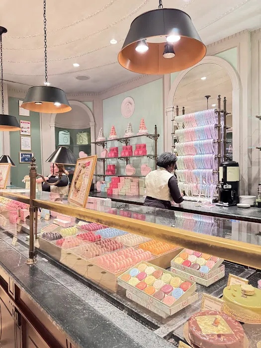 Ladurée Picture 8