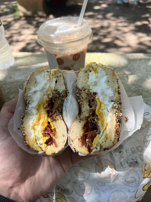 Black Seed Bagels Picture 4