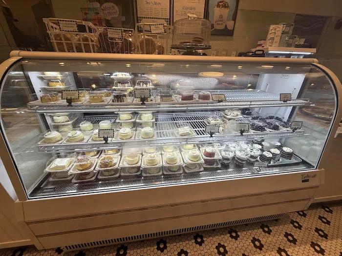 Magnolia Bakery - Moynihan Train Hall Picture 1