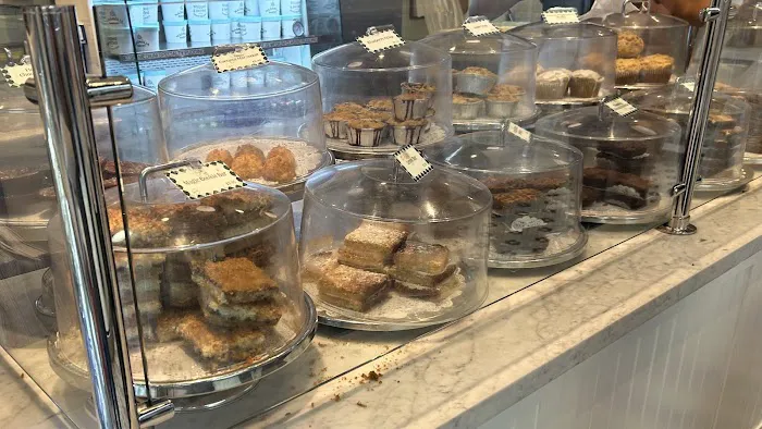 Magnolia Bakery - Moynihan Train Hall Picture 4