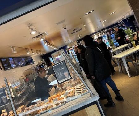 Zaro's Family Bakery