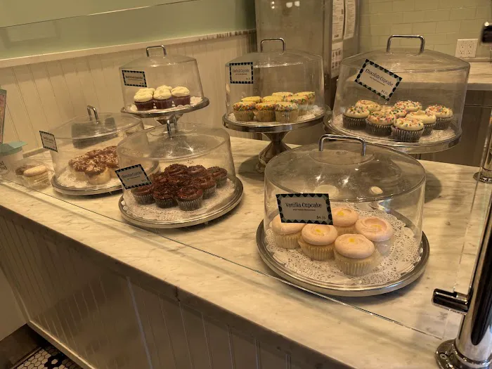 Magnolia Bakery Picture 7