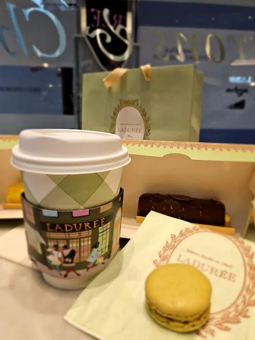 Ladurée Picture 9
