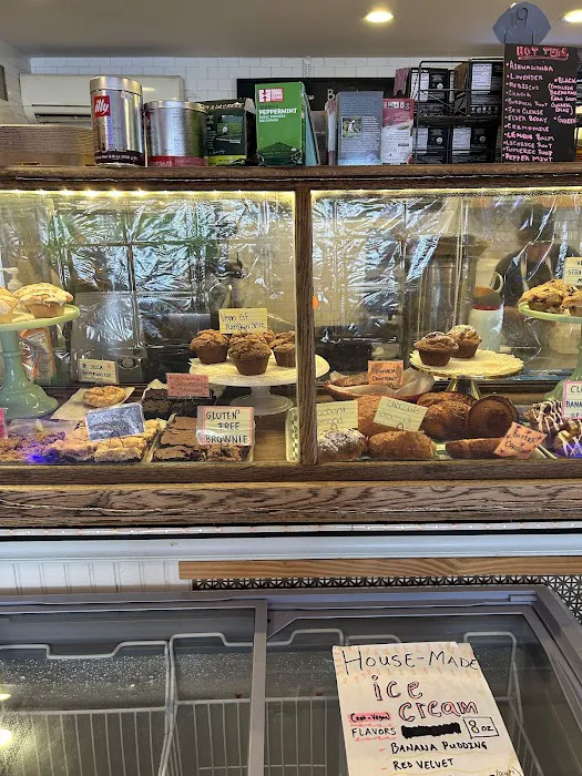 Bake Shop Picture 6